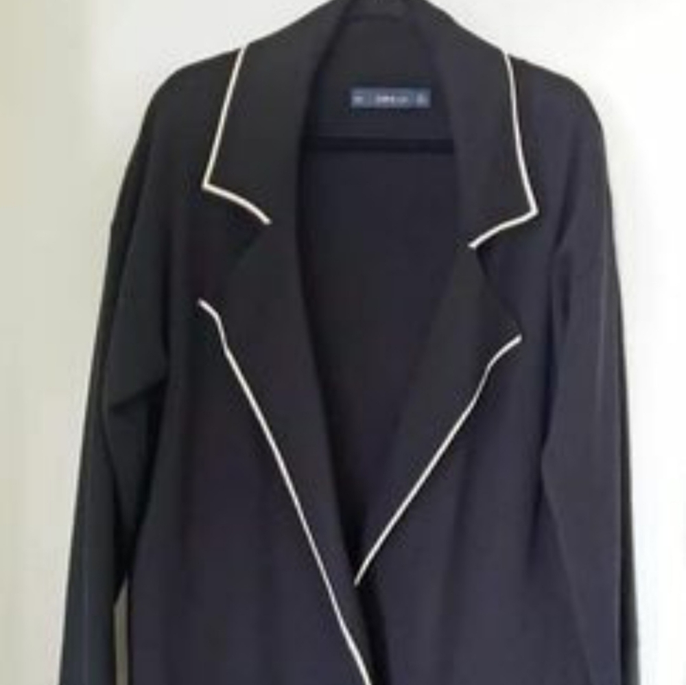 Zara Oversized Black Knit Jacket with Contrast Piping - Size Large